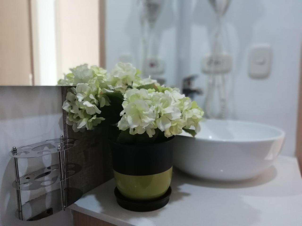 Apartasuite Laureles Cmc Меделин Екстериор снимка