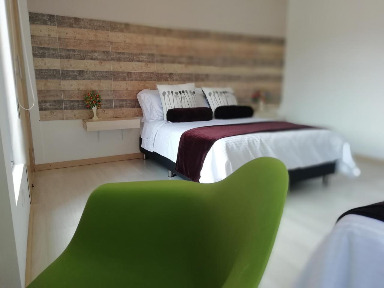 Apartasuite Laureles Cmc Меделин Екстериор снимка